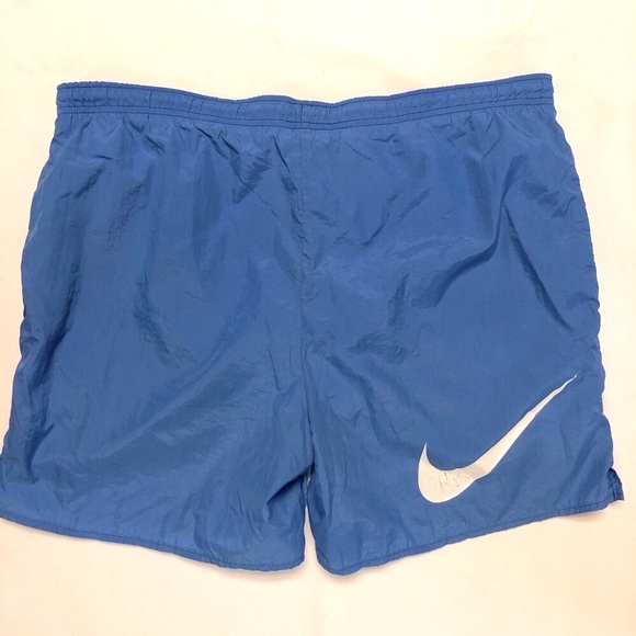 VINTAGE NYLON NIKE SHORTS - Picture 3 of 3